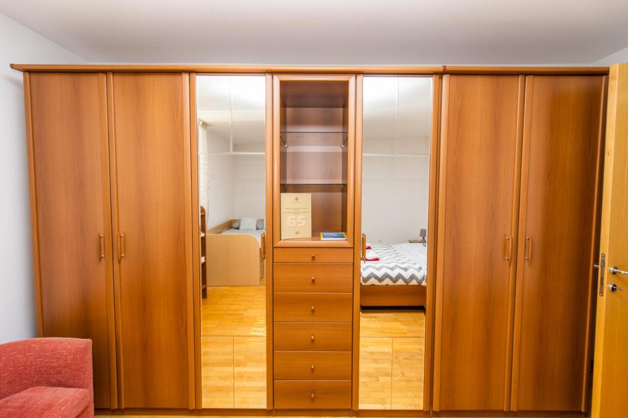 Modern 2Bdr Apartment In The Center- Free Parking Saraievo Exterior foto