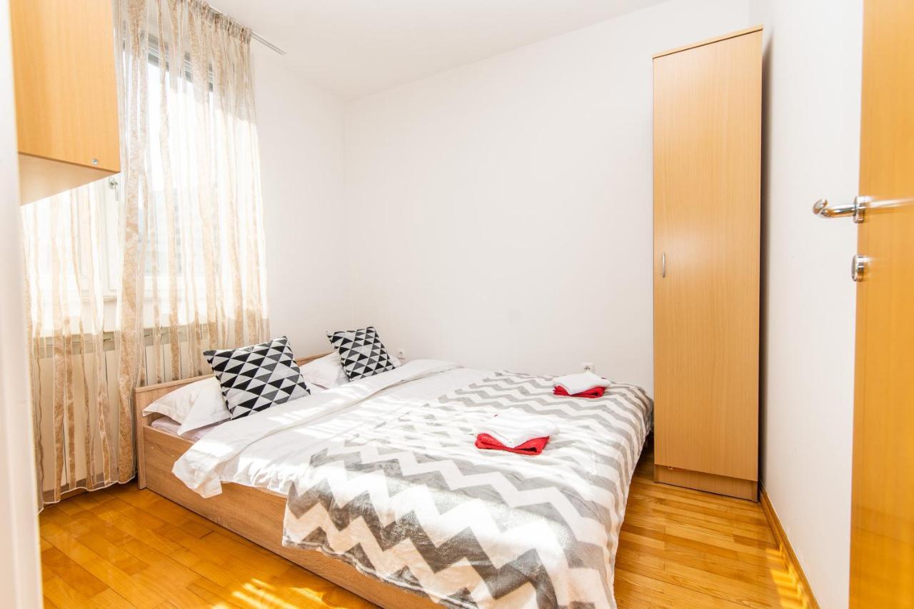 Modern 2Bdr Apartment In The Center- Free Parking Saraievo Exterior foto